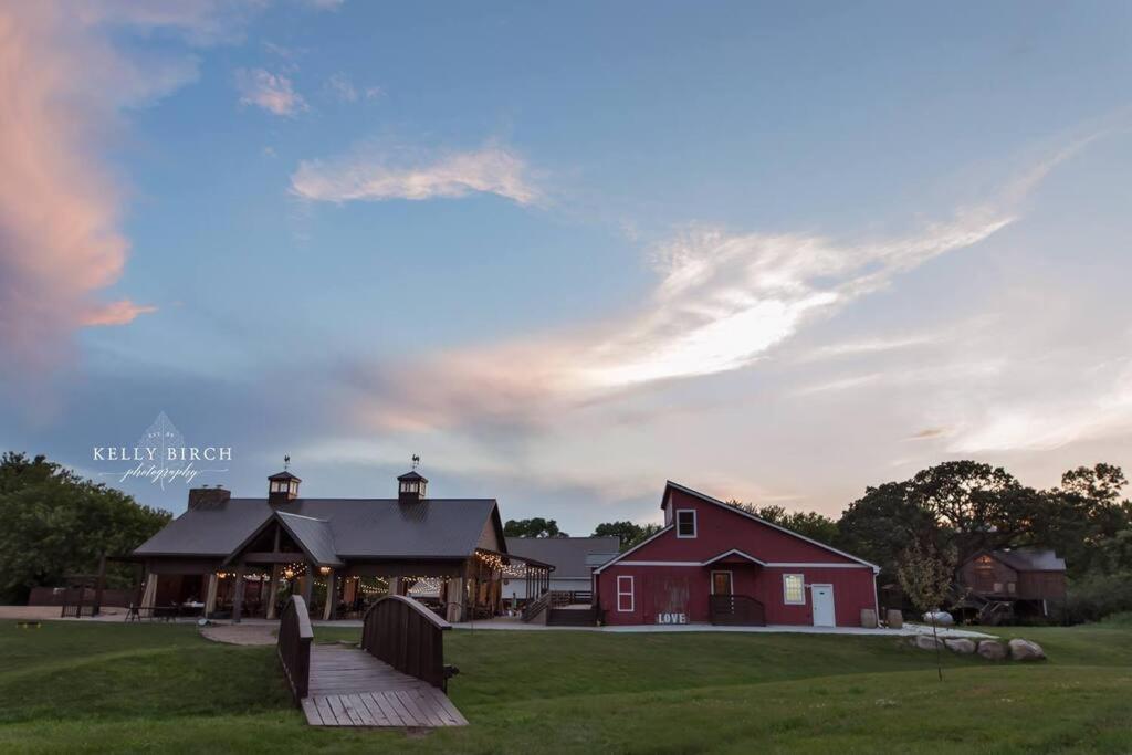 Corn Crib Cottage Barn And Villa At Hope Glen Farm Cottage Grove Extérieur photo