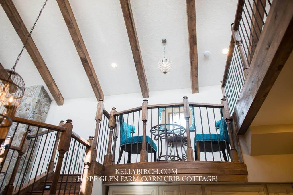 Corn Crib Cottage Barn And Villa At Hope Glen Farm Cottage Grove Extérieur photo